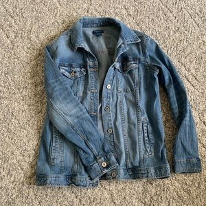 Cute medium wash jean jacket